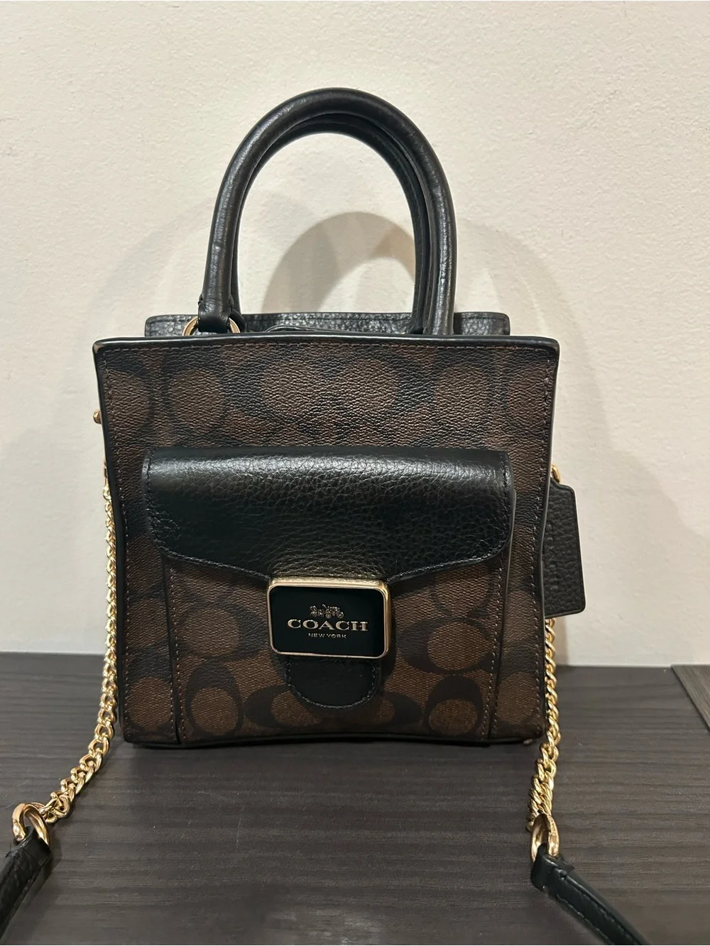 Coach Mini Pepper Crossbody in Signature Canvas with black pebbled leather EUC